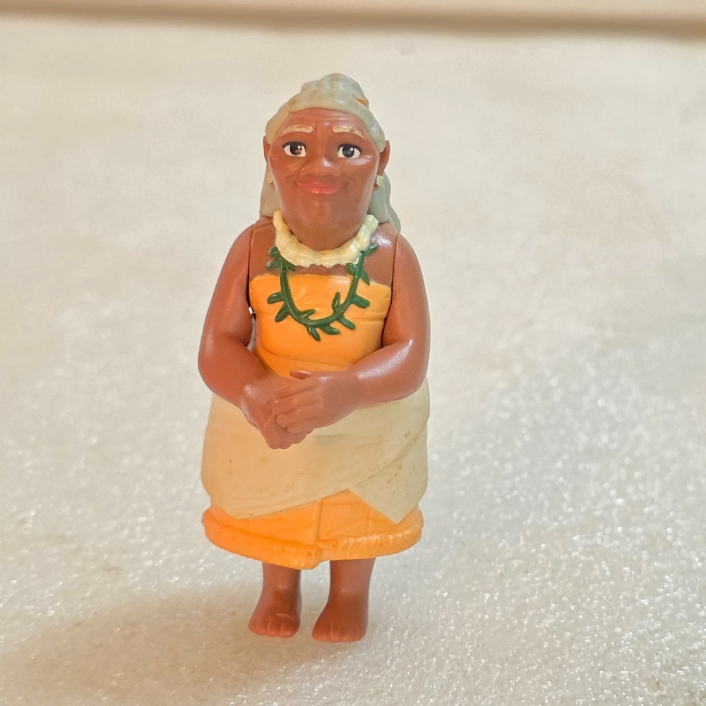 Disney Moana Grandmother Tala Mini Doll Posable Cake Topper PVC 3" Action Figure